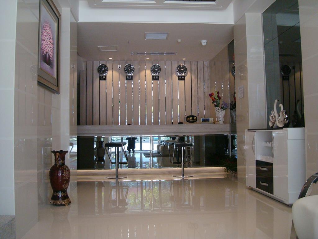 Shangyuan Chain Hotel Guangzhou Zhan Qian Road Exteriör bild